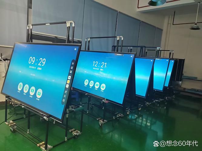从会议到教学 广告机式白板如何重塑智能显示边界